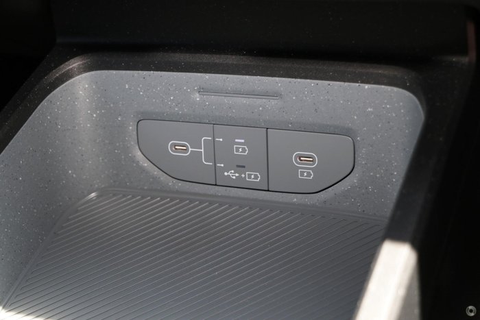 2025 Kia Tasman SX