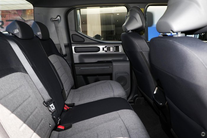 2025 Kia Tasman SX