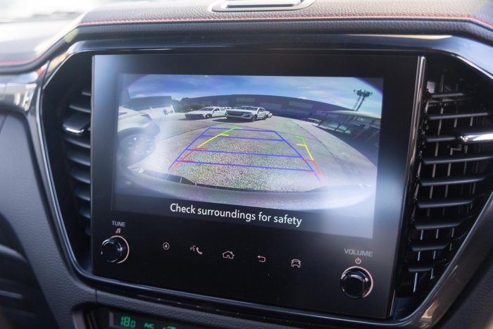 2025 Isuzu D-MAX X-TERRAIN