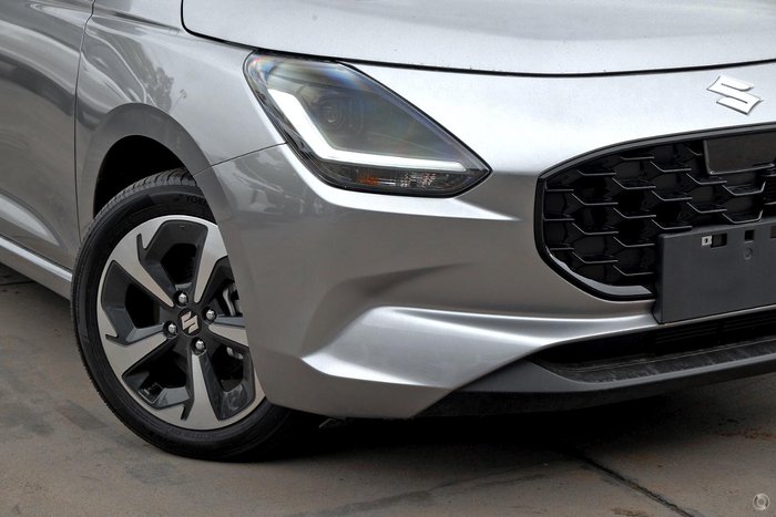 2025 Suzuki Swift Hybrid GLX