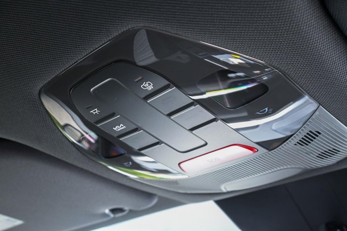 2025 Kia Tasman S