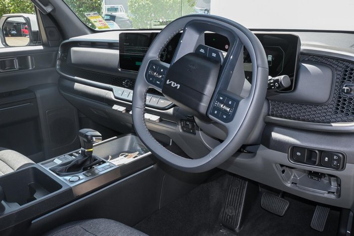 2025 Kia Tasman S