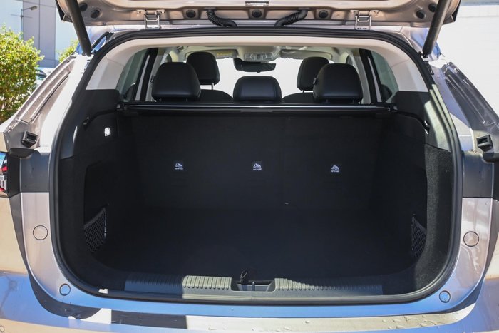 2025 MG HS Super Hybrid Essence