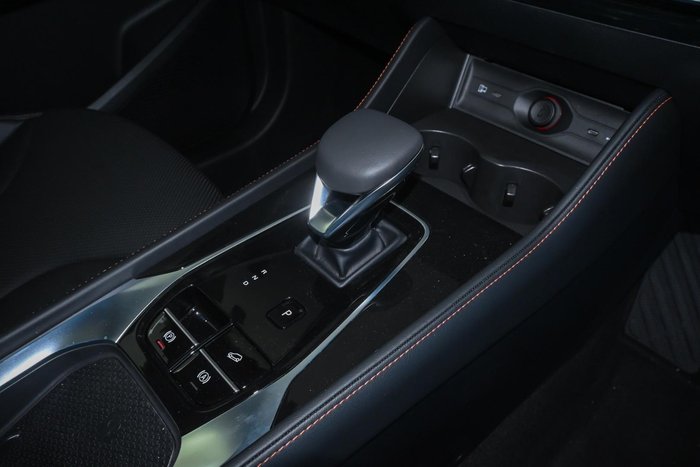 2025 MG HS Hybrid+ Essence