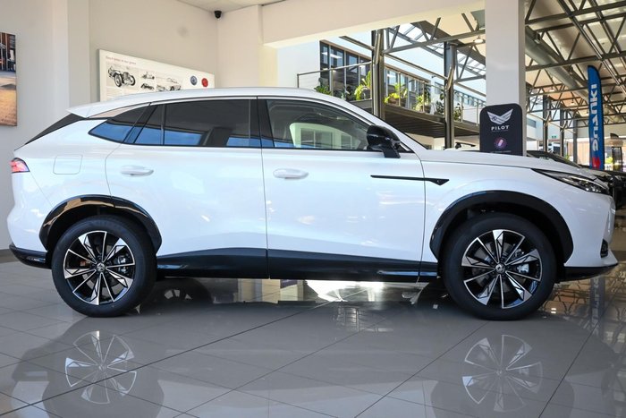 2025 MG HS Hybrid+ Essence