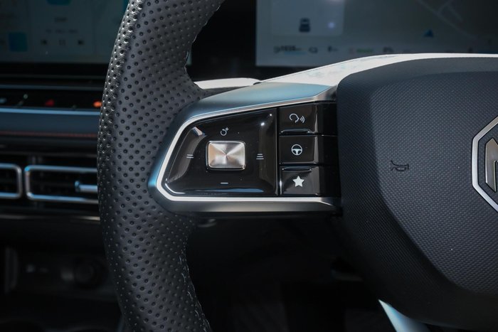 2025 MG HS Super Hybrid Essence