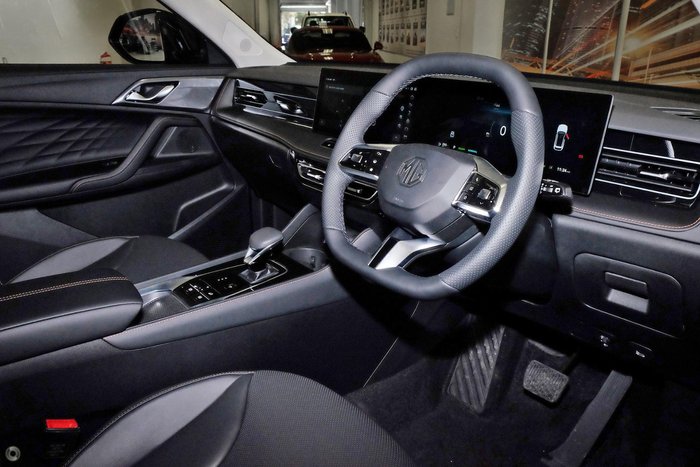 2025 MG HS Hybrid+ Essence