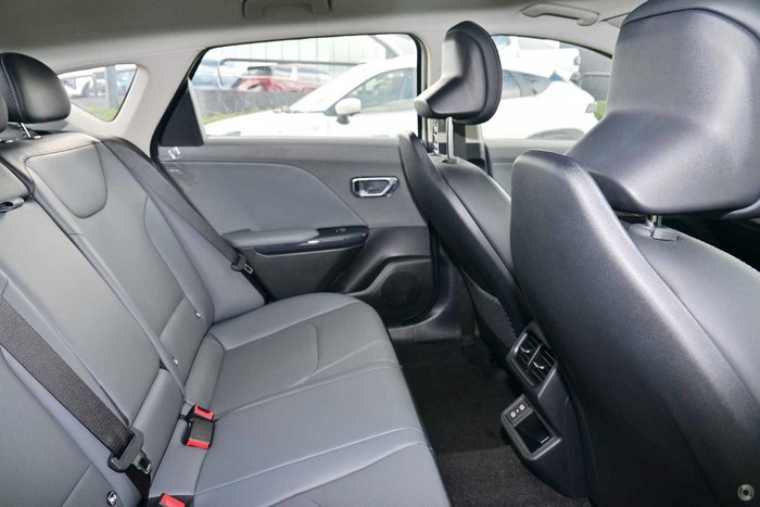 2025 Kia K4 Sport+