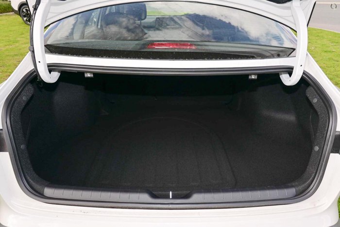 2025 Kia K4 Sport+