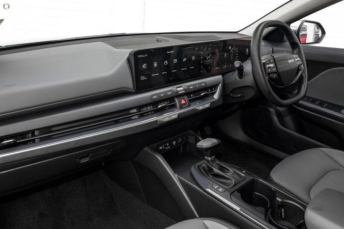 2025 Kia K4 Sport+