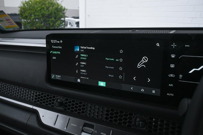 2025 Kia Tasman SX