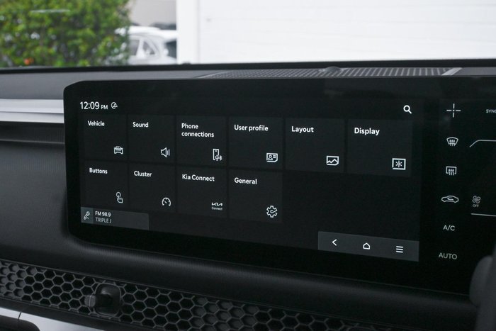 2025 Kia Tasman S