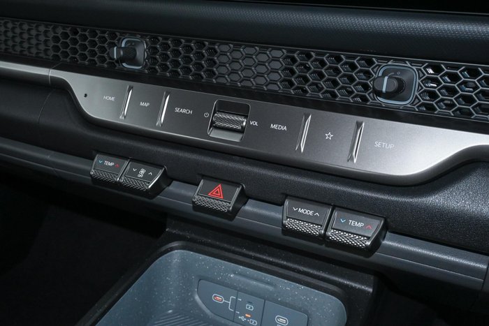 2025 Kia Tasman SX