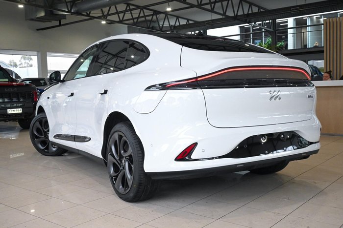 2025 MG IM6 Performance