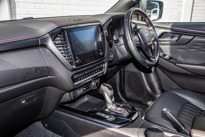 2025 Isuzu D-MAX X-TERRAIN