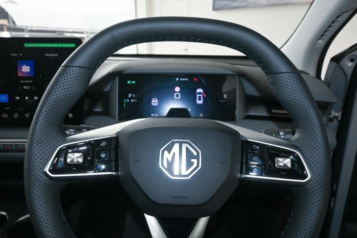 2025 MG MGS5 EV Essence 62