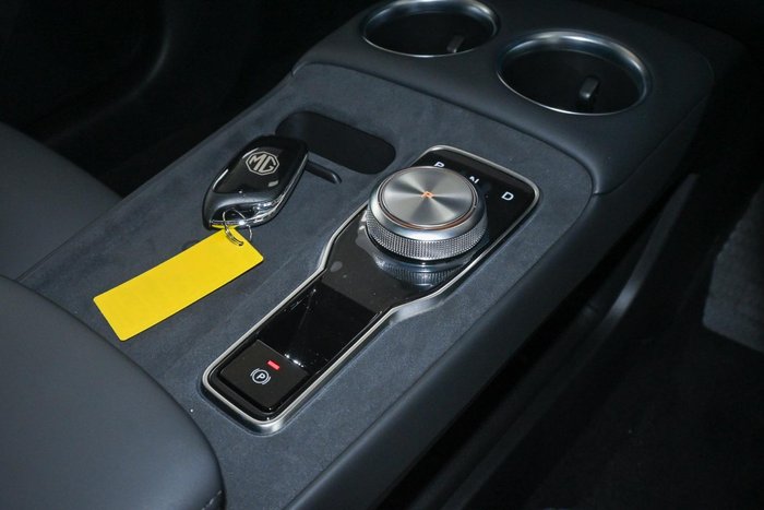 2025 MG MGS5 EV Essence 62