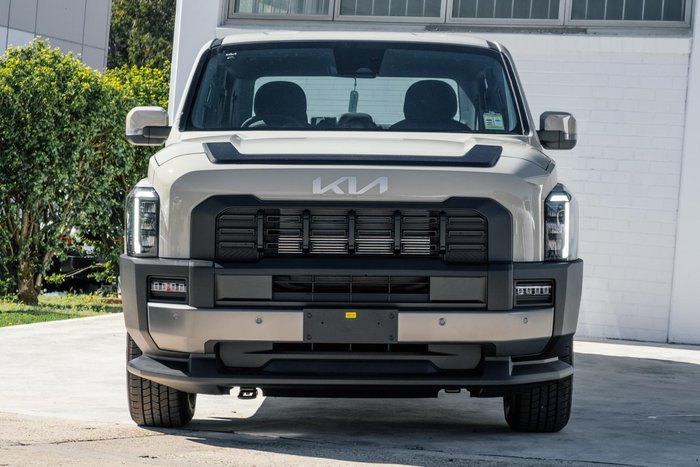 2025 Kia Tasman SX+
