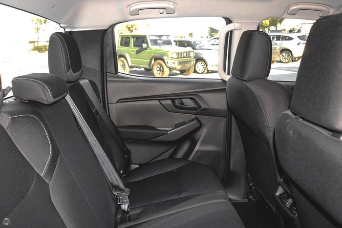 2025 Isuzu D-MAX SX High Ride