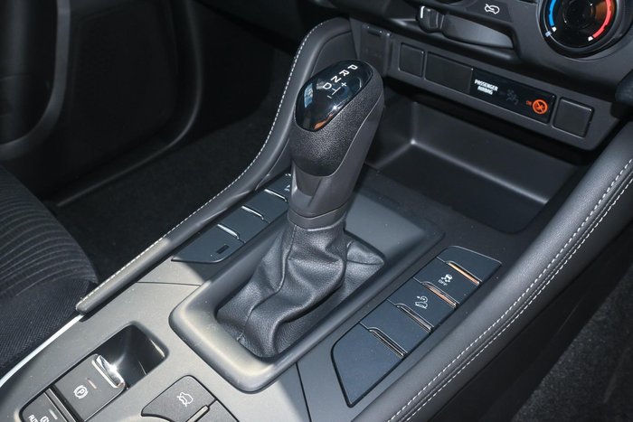 2025 Isuzu MU-X LS-M