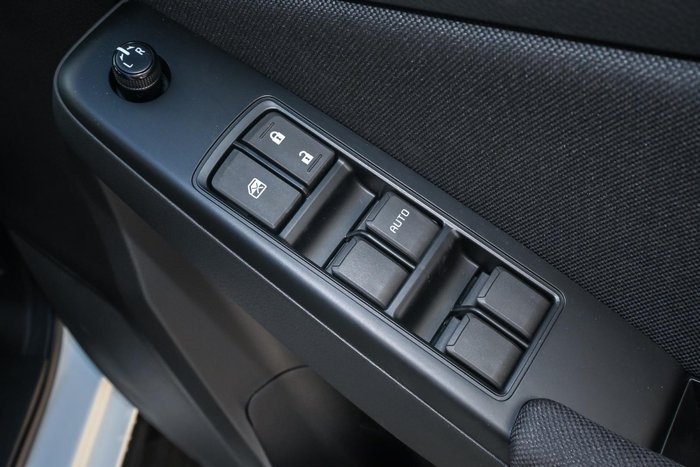 2025 Isuzu MU-X LS-M