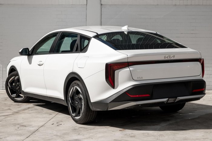 2024 Kia K4 Sport