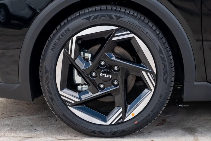 2024 Kia K4 Sport+