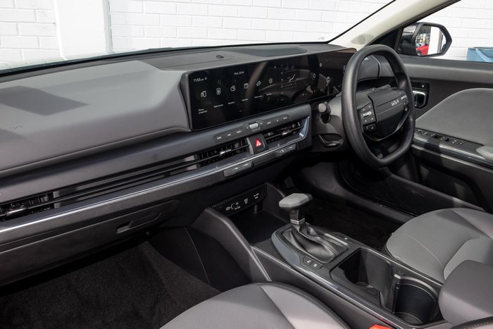 2024 Kia K4 Sport+