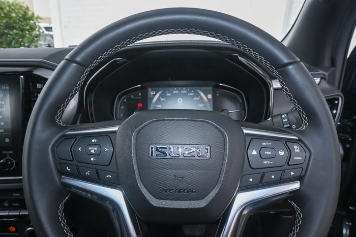 2024 Isuzu D-MAX LS-U