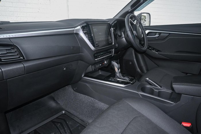 2024 Isuzu D-MAX LS-U