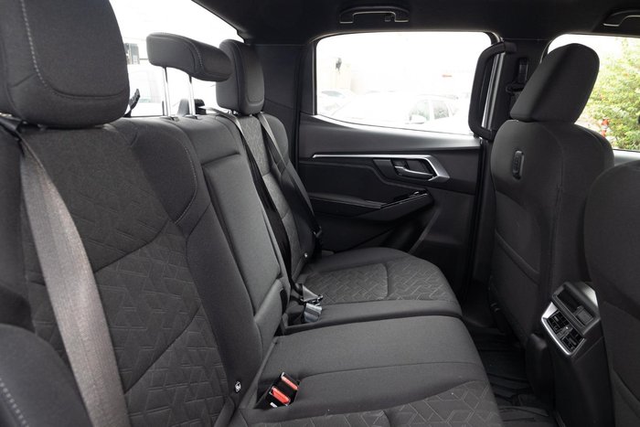 2024 Isuzu D-MAX LS-U