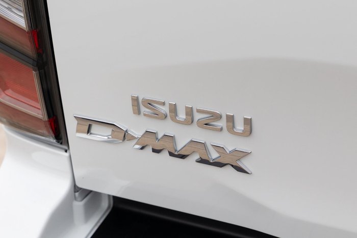 2024 Isuzu D-MAX LS-U