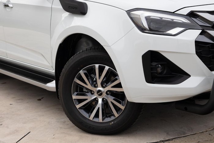 2024 Isuzu D-MAX LS-U