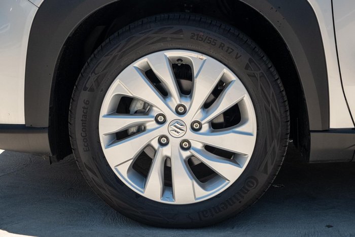 2023 Suzuki S-Cross GL+