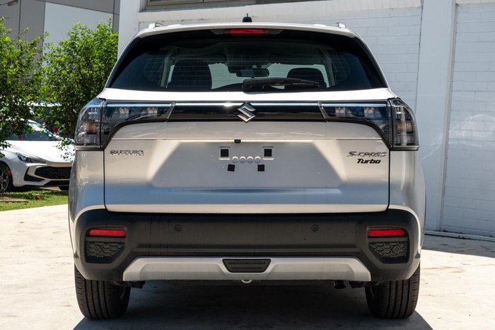 2023 Suzuki S-Cross GL+