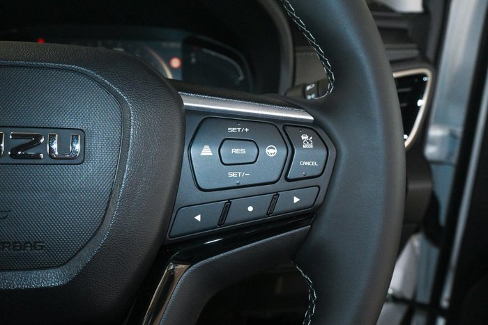 2025 Isuzu MU-X LS-U