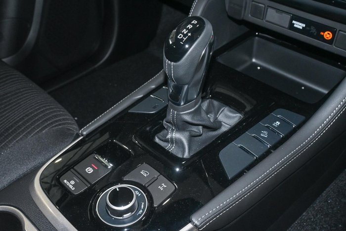 2025 Isuzu MU-X LS-U