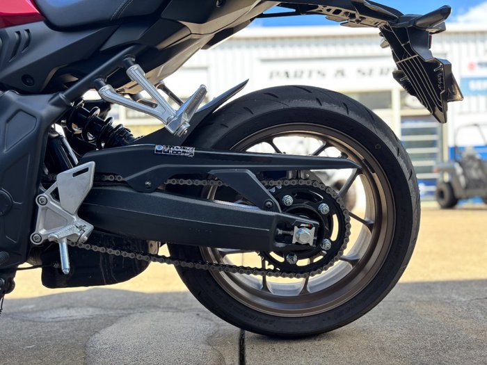 2024 Honda CBR650R Red