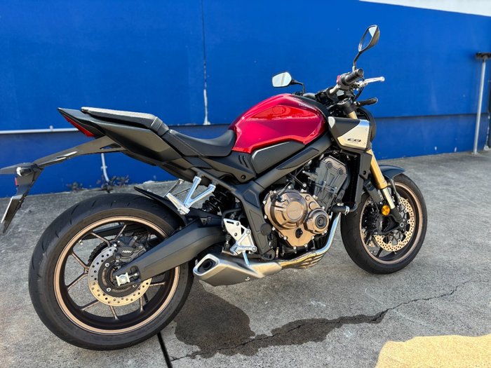 2024 Honda CBR650R Red