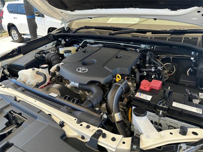 2025 Toyota Hilux Rogue 48V