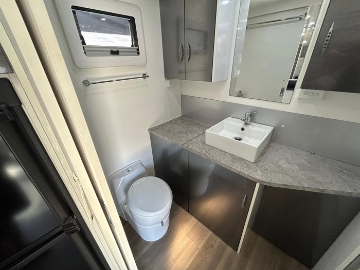 2018 Billabong Caravans Grove