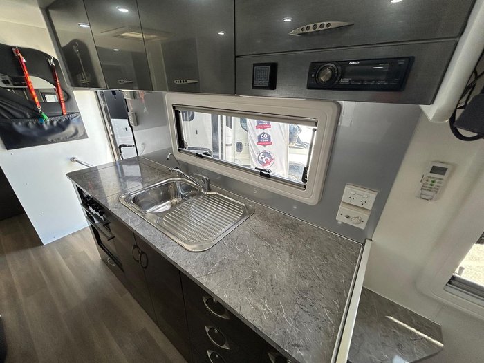 2018 Billabong Caravans Grove