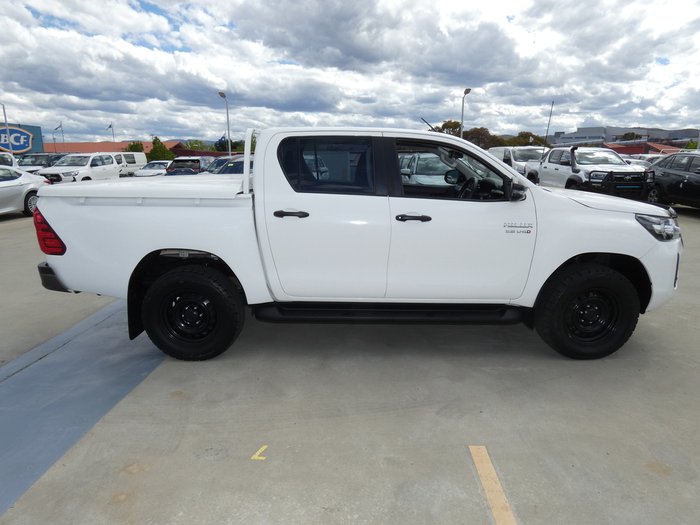 2021 Toyota Hilux 4x4