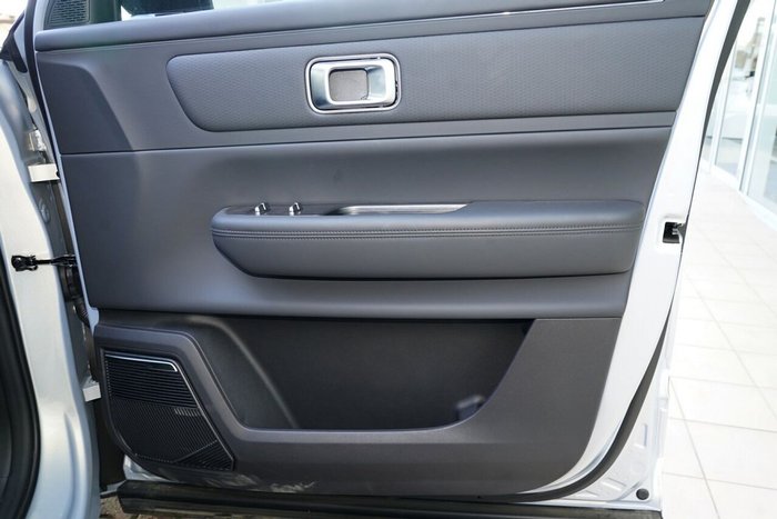 2025 Jaecoo J7 SHS Track