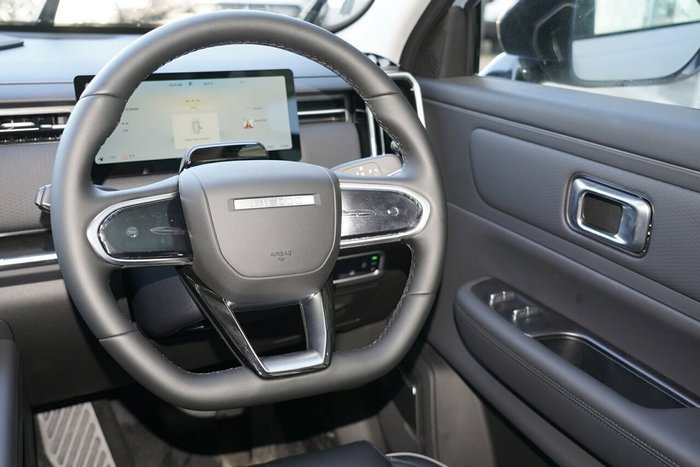 2025 Jaecoo J7 SHS Track