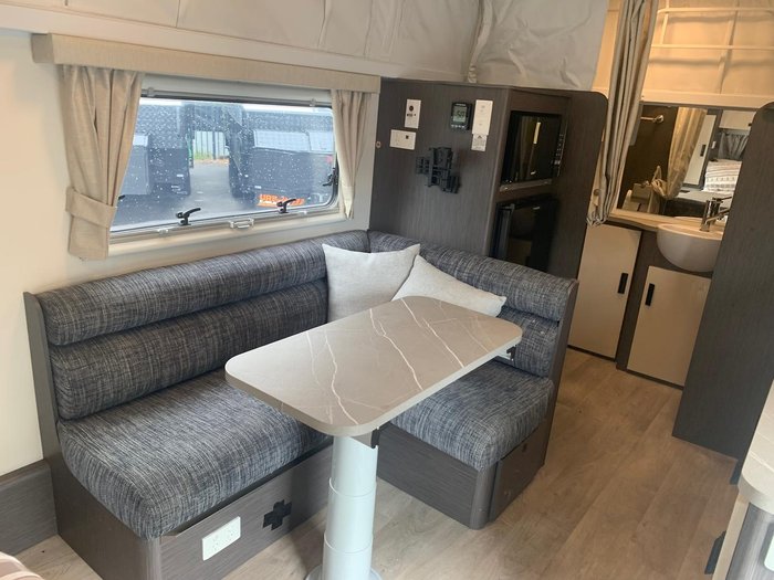 2020 Jayco Journey