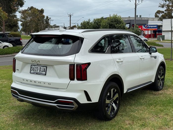 2022 Kia Sorento Sport
