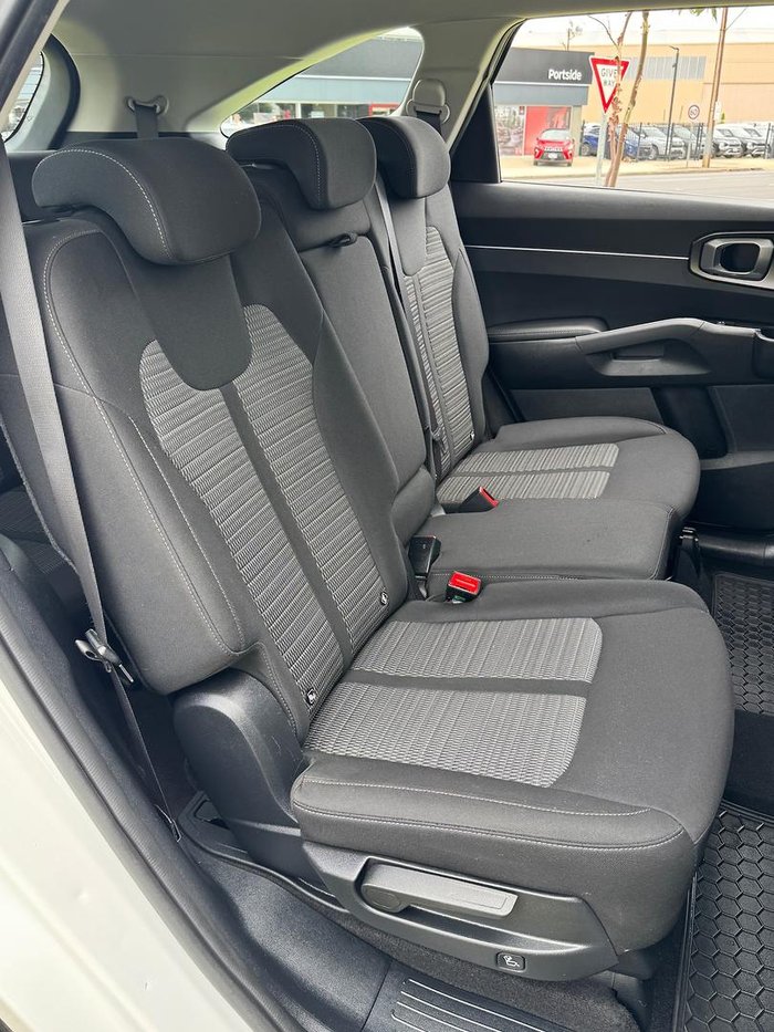 2022 Kia Sorento Sport