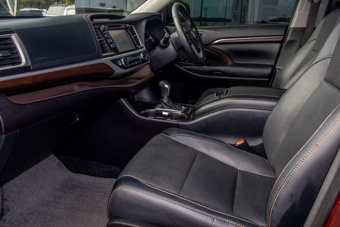 2014 Toyota Kluger Grande