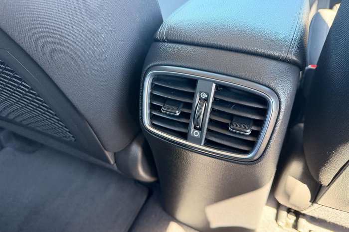 2021 Hyundai i30 PD.V4 MY22 Polar White